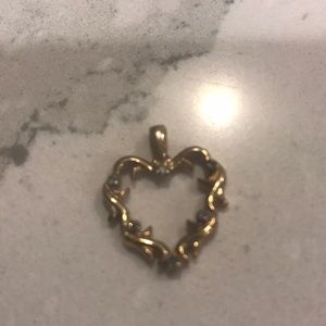 Diamond gold heart pendant